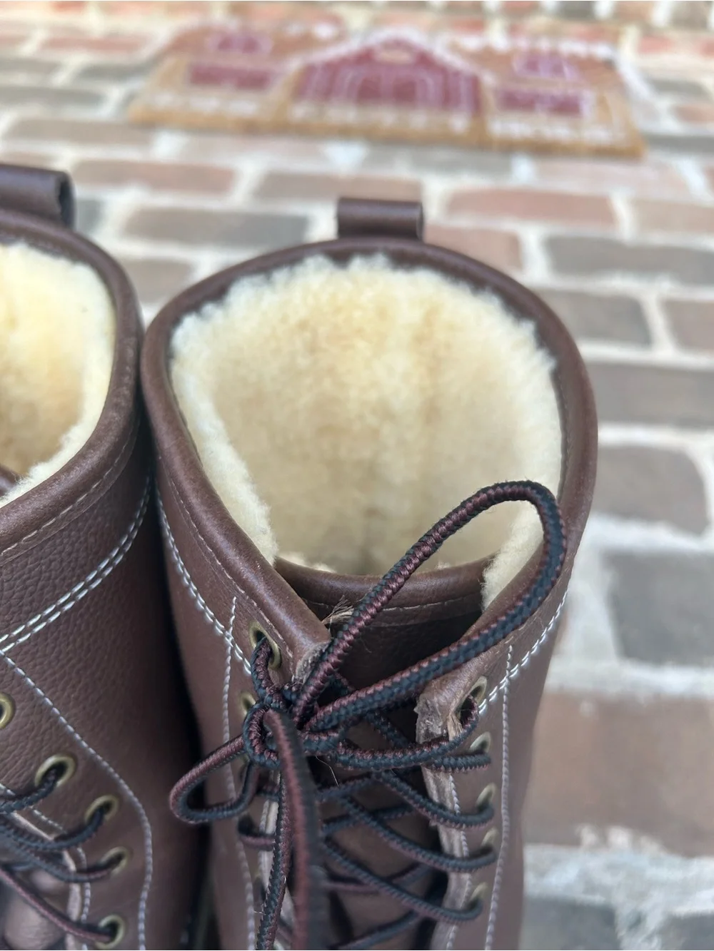 LL Bean 10” Brown Leather Lace-Up Duck Boots Shearling Lined Mens 13 Wide
